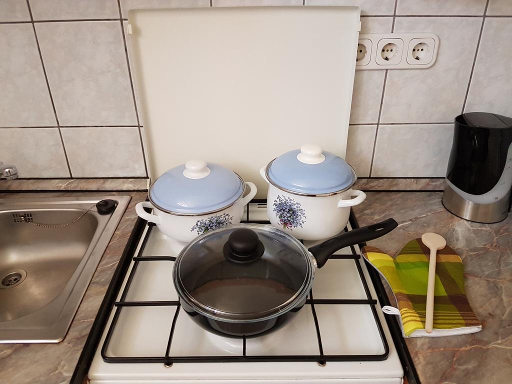 Apartman Kaszas Central Mosonmagyaróvár Exteriör bild