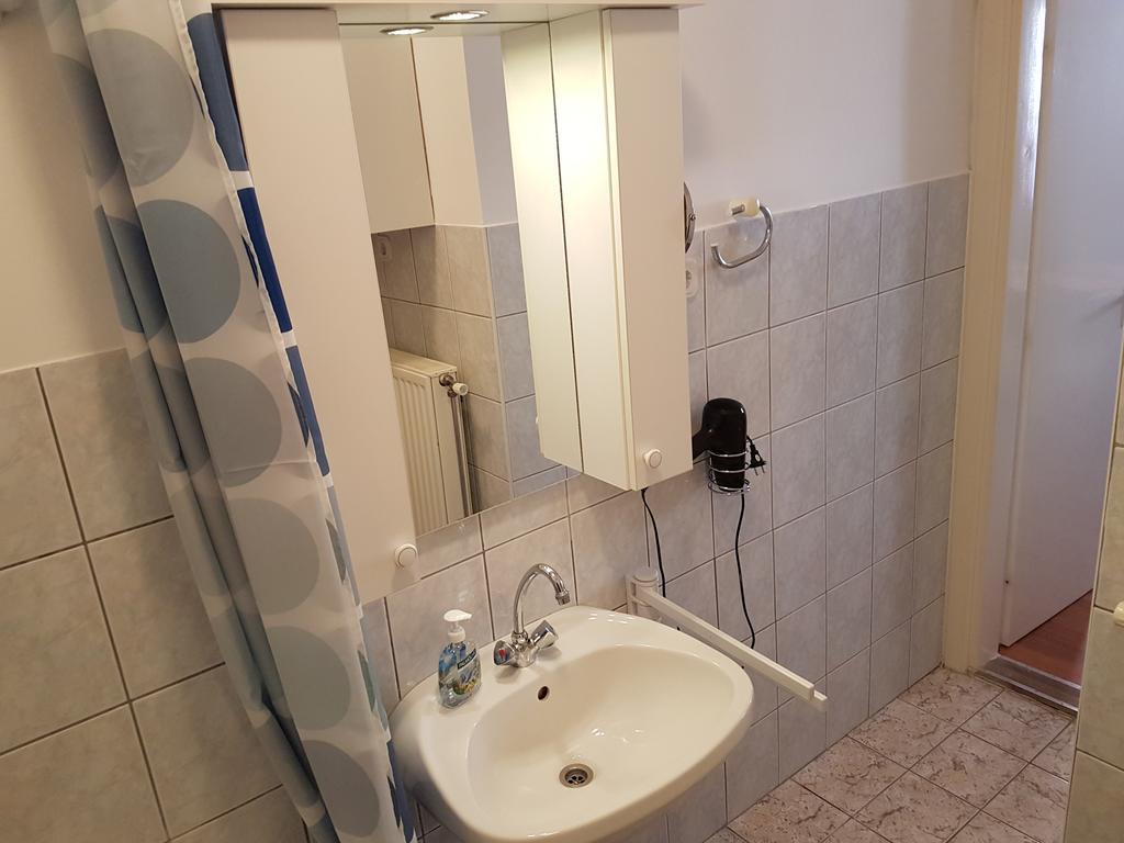 Apartman Kaszas Central Mosonmagyaróvár Exteriör bild