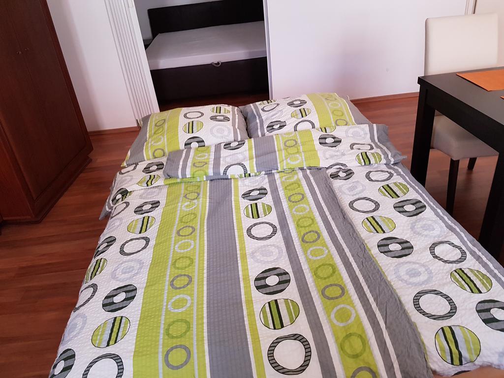 Apartman Kaszas Central Mosonmagyaróvár Exteriör bild